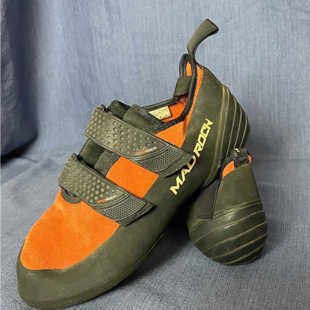 Mad Rock Men's Orange Athletic Shoes